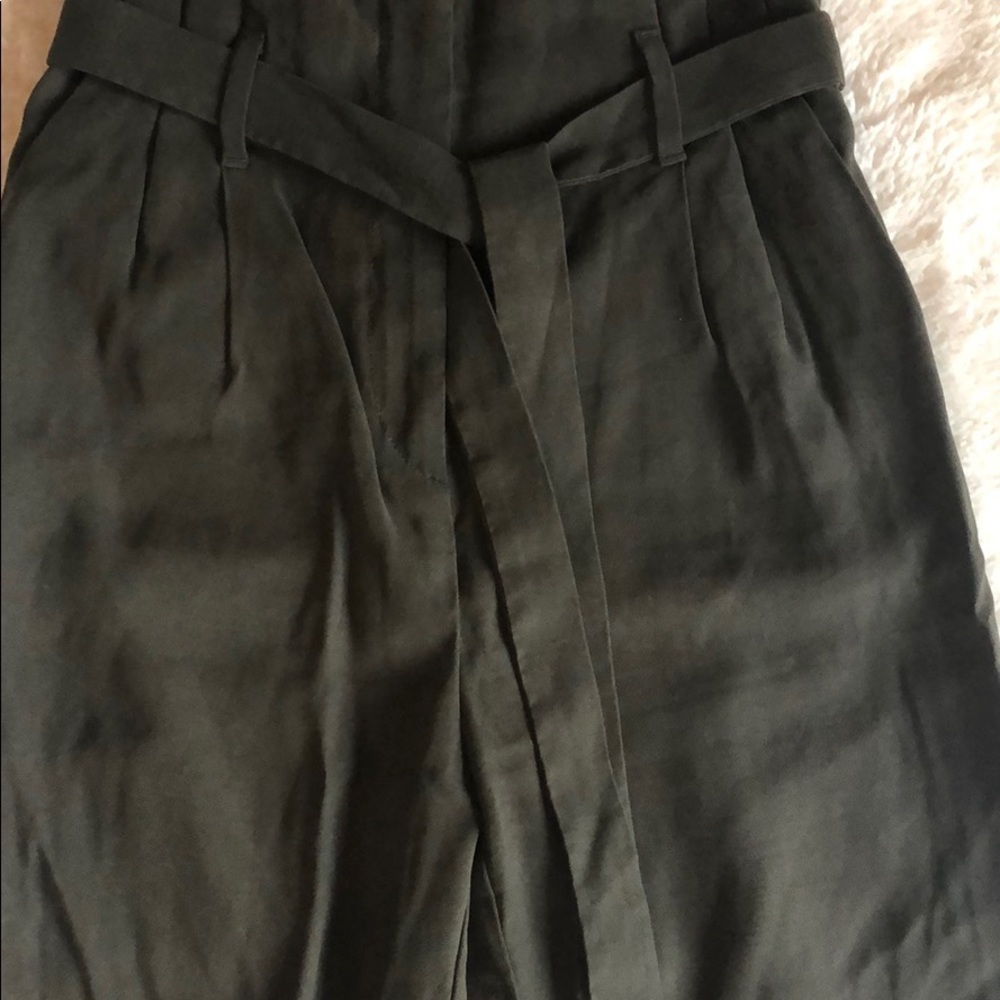 Army Green‎ Paper Bag Pants - Picture 2 of 8